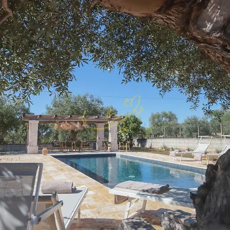 Ferienhaus Td Trulli Dell'uliveto Cozy Trulli With Pool *